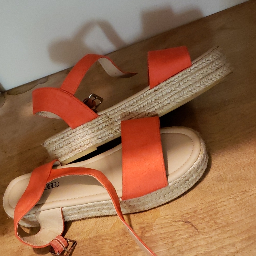 Sandals - Picture 2 of 3